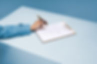 Unterzeichnen eines Vertrages