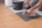 Adesivo de piso para ladrilhos / Floor adhesive for tiles
