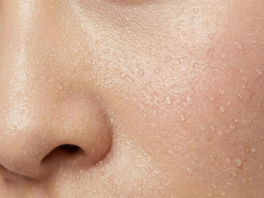 Sievietes āda pilnbriedā