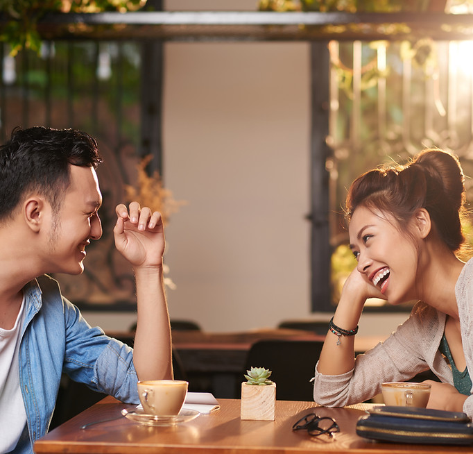 Happy Cafe Moment