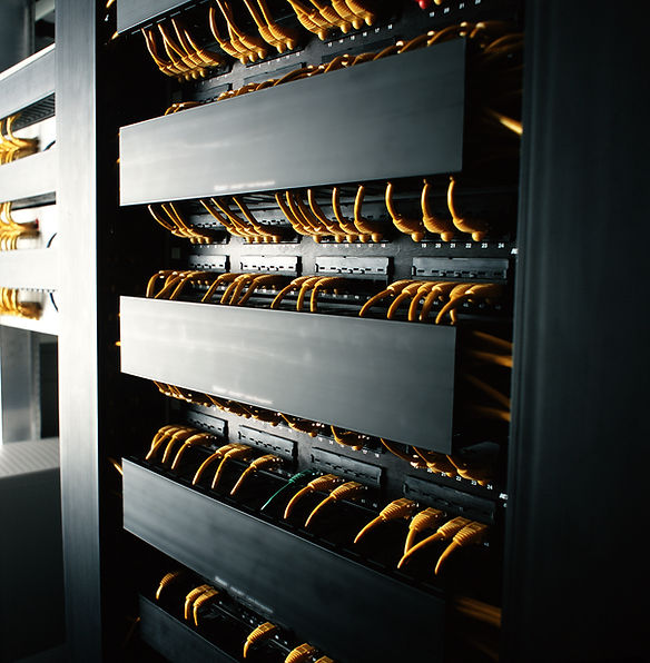 Network server with yellow wires