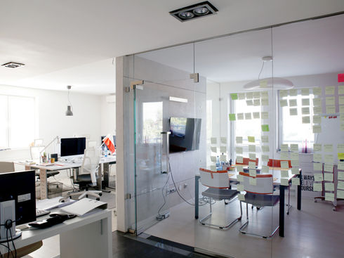 L'éclairage de bâtiment tertiaire : Guide pour les Architectes