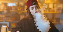 15 Million Teens Vape Reveals WHO Report, Experts Highlight Health Risks For Children And Pregnant Women