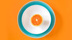 Managing Mealtime Distractions for Individuals with Dementia