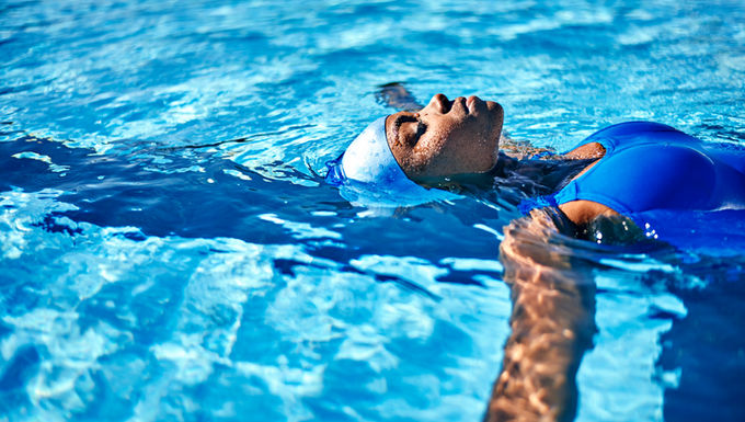 Mastering the Swim: 5 Tips for Beginner Triathletes