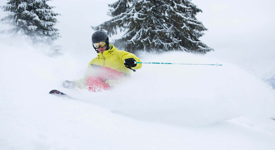Esquí en nieve polvo