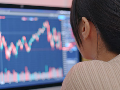 The Varying Financial Impact of COVID-19 on Men Versus Women