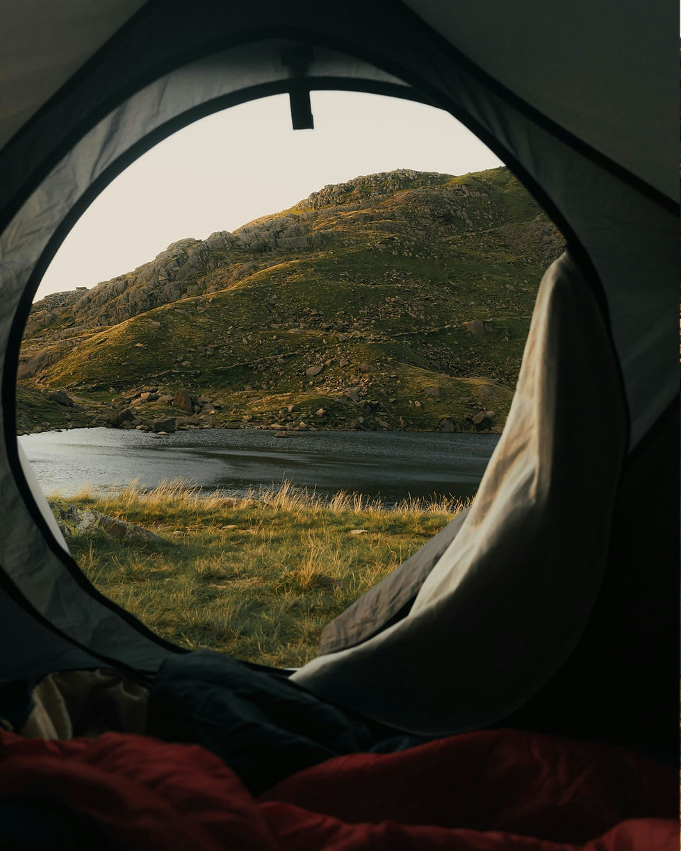 Pentingnya Memilih Kain Berkualitas untuk Tenda dan Tas Outdoor