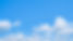 初夏の爽やかな青空