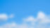 初夏の爽やかな青空