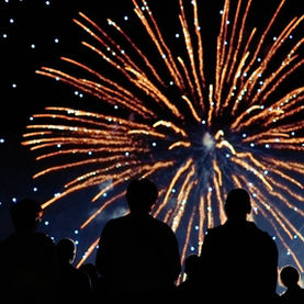 Reflexões ao som de fogos de artifício