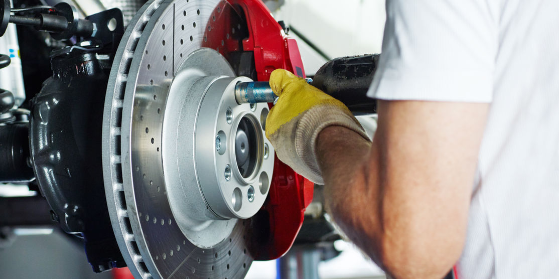 Marsh Motors (Neston) Ltd Tyres, Brakes & Exhausts 4