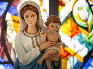 Catolicismo: - A ERRADA INTERPRETAÇÃO DAS INSTITUIÇÕES ANTIGAS