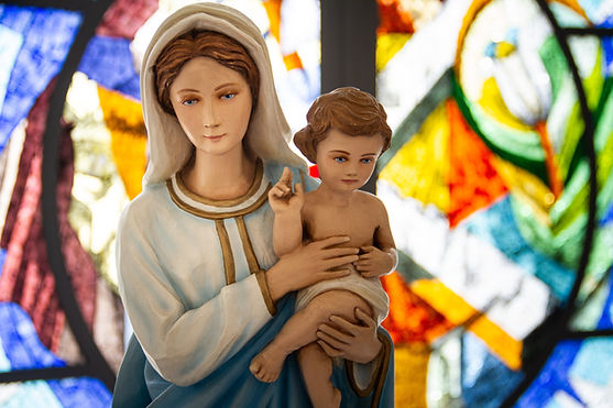 Virgin Mary and Jesus Statue