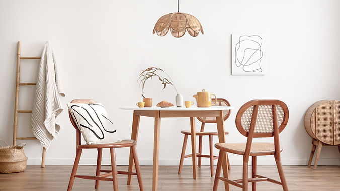 Table et chaises de salle à manger