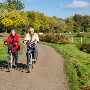 Riding a bike with PD, is it safe for a person with balance problems?