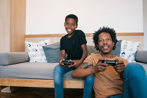 Happy Gamer Family