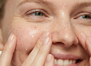 Routine de soins de la peau pour femmes