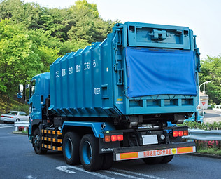 ゴミ収集車