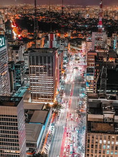 A Agência Nacional de Energia Elétrica (Aneel) aprovou recentemente uma redução significativa nas bandeiras tarifárias