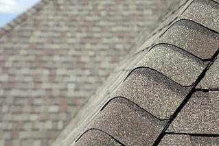 New roof cap leads to valley and blurred shingles