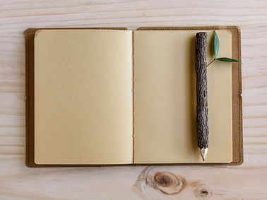 Holz Bleistift und Notizbuch