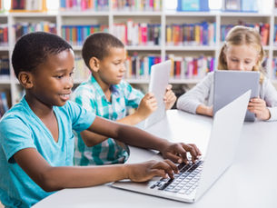 The Digital Impact on Children's Literature: Balancing Innovation with Traditional Reading Forms