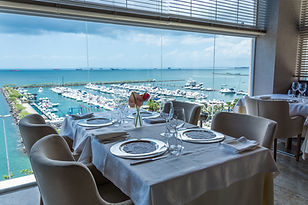 Hotel com vista para o mar