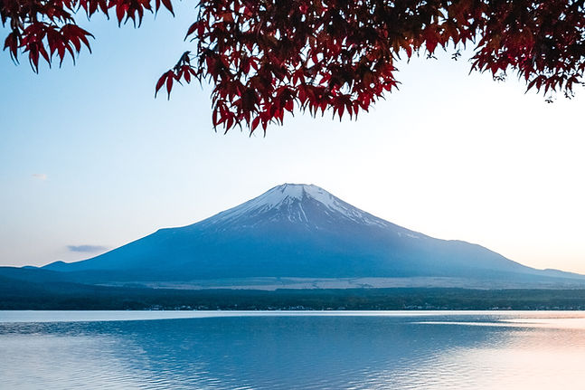 Vue sur l'eau du mont Fuji