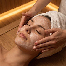 Gesichts-Spa-Behandlung