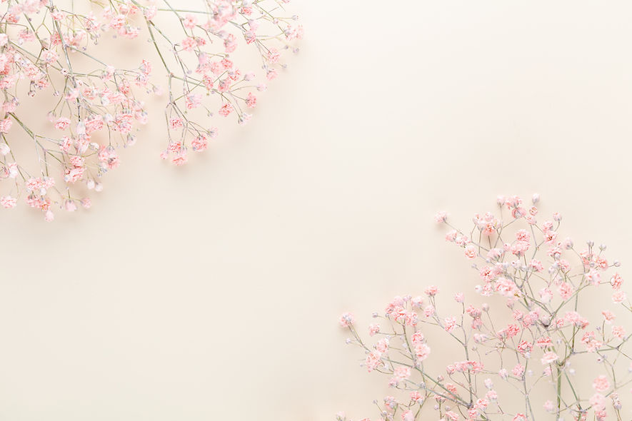 Superposition de fleurs roses