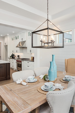 Comedor y cocina interior