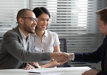 Business Handshake Meeting