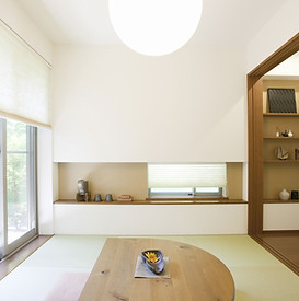自然光の差し込む部屋