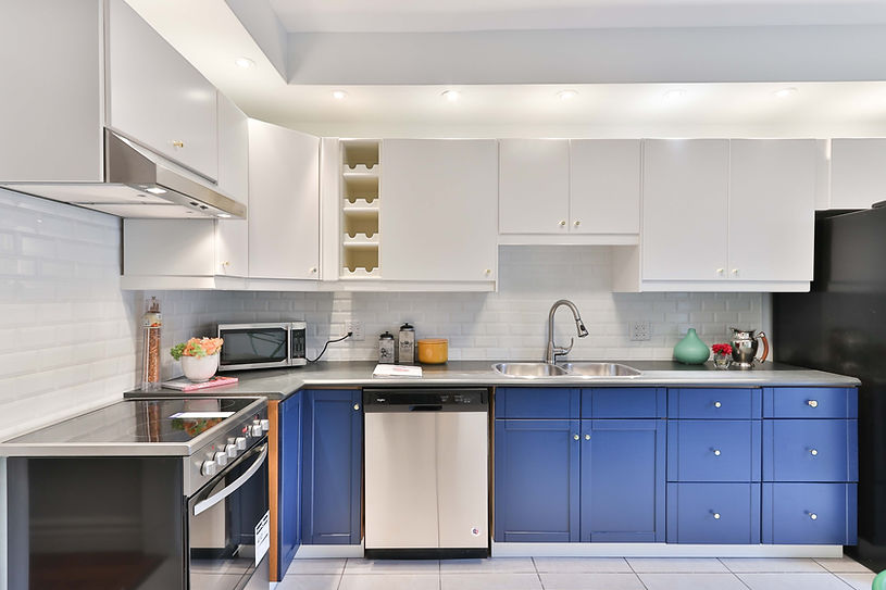 Brightly Lit Kitchen