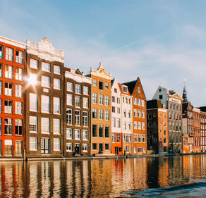 The Benefits of Limiting Blue Light Exposure Each Day