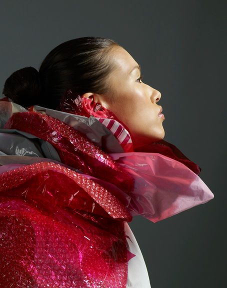 Unveiling the Relevance of Modern Teaching in Textiles Today