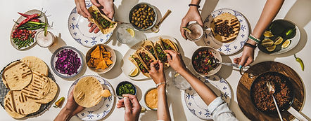 Cena de tacos mexicanos