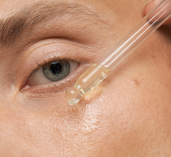 Skin Serum Application