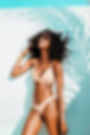 Model im Bikini