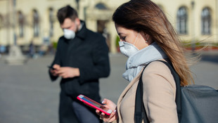Wearing a Mask Doesn't Cause CO2 Poisoning