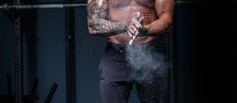Powerlifting Potential: How Hypnotherapy Can Help You Break Plateaus and Achieve New Personal Bests