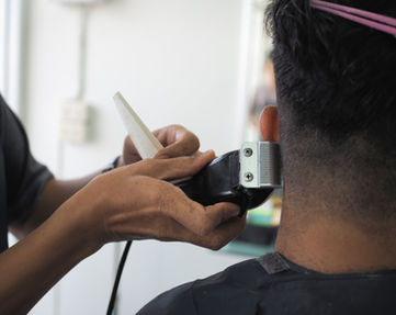 Haarschnitt im Barber Shop