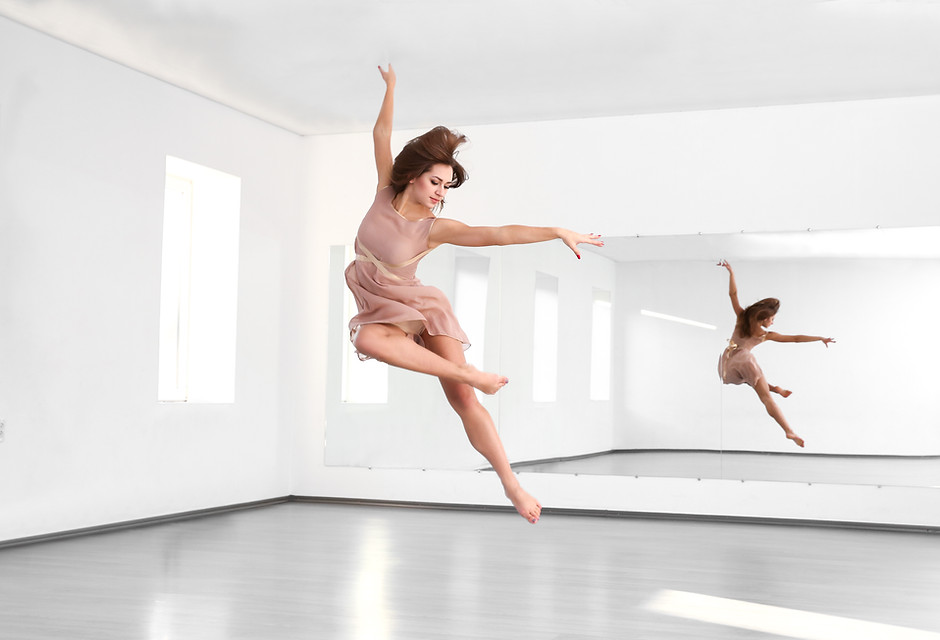 Modern Dance Leap