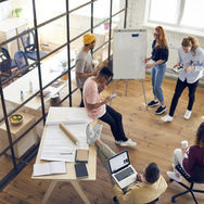 How to Retain Employees in the Hauling Industry During a Tight Labor Market