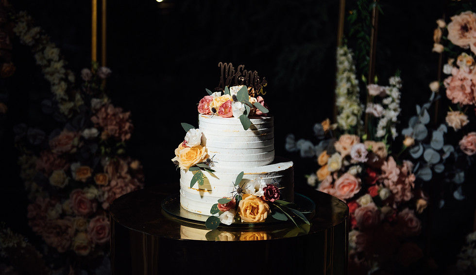 Elegant Wedding Cake