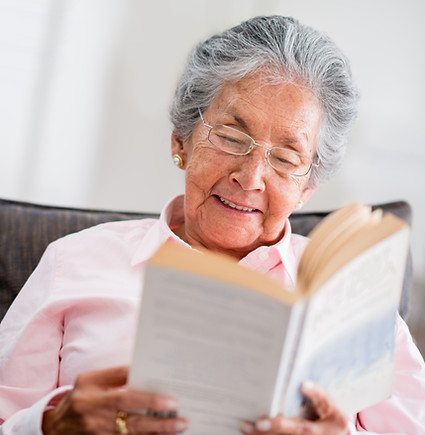 Mujer leyendo