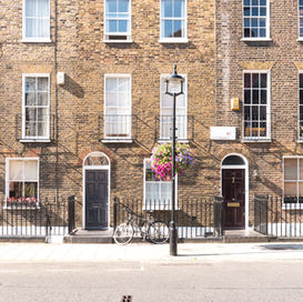 Senior Passenger Broker - UK