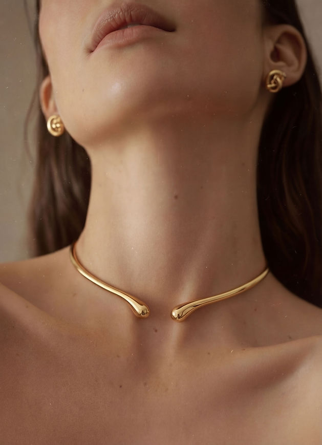 Gold Jewelry Focus