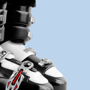 How to choose the right ski boots: a small essential guide for skiers